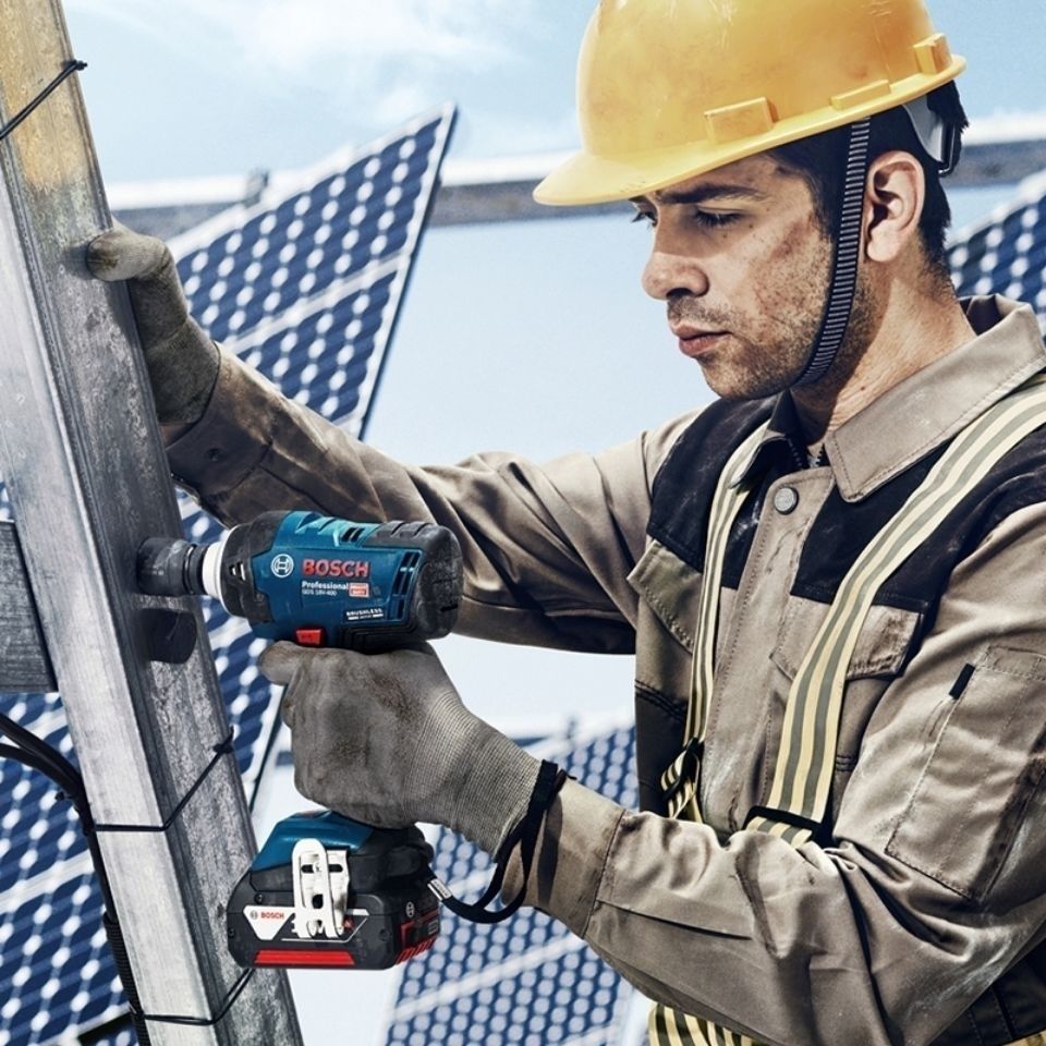 Bosch GDS 18V-400 Cordless Lmp - Electric Gadget recensione e prezzo